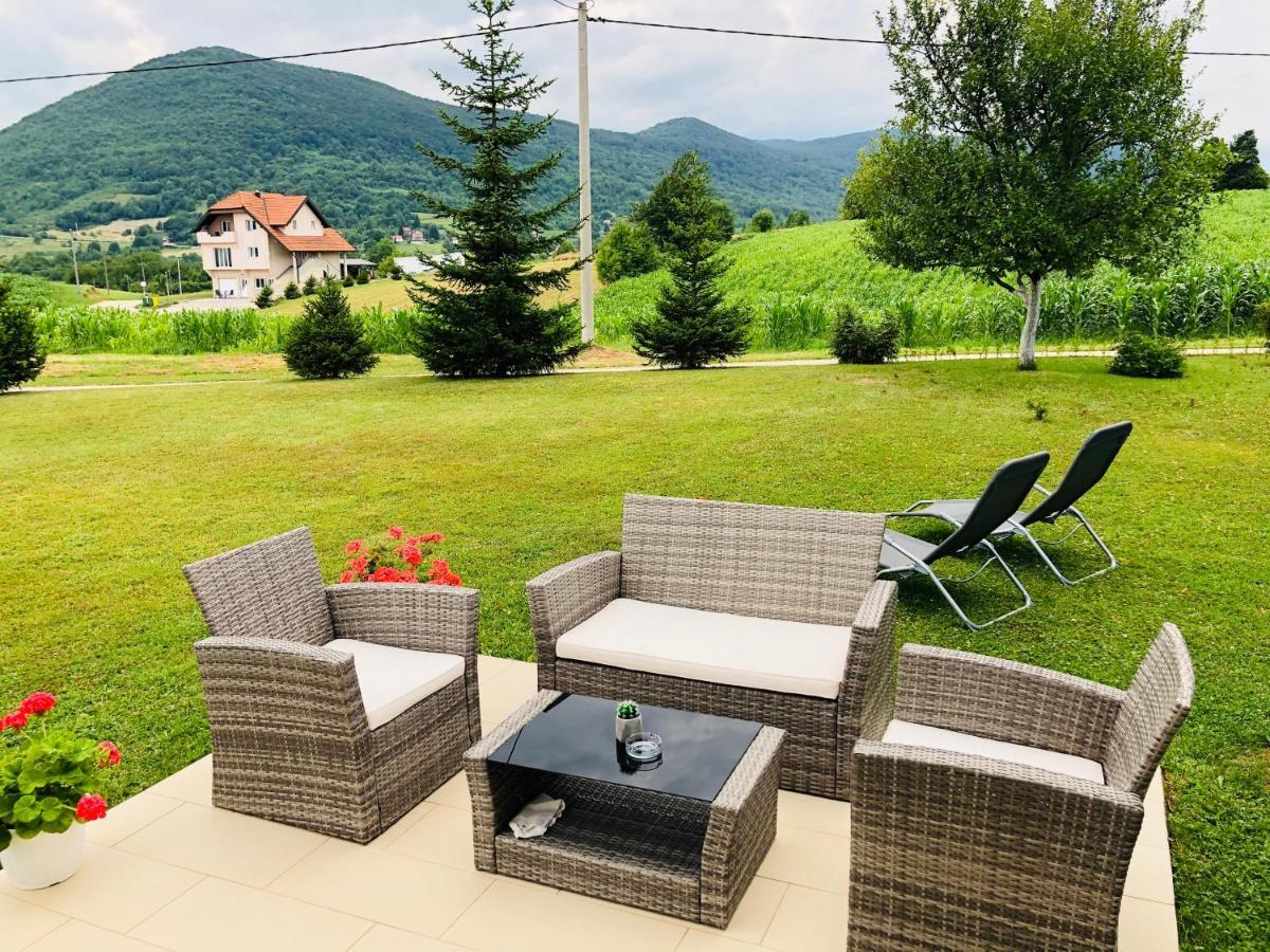 Apartment Golden Fields Smoljanac Zewnętrze zdjęcie