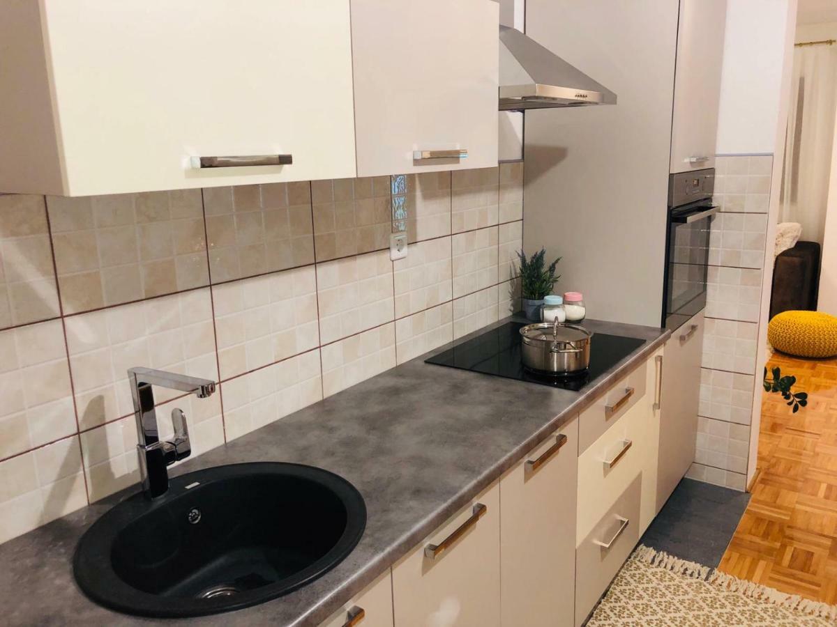 Apartment Golden Fields Smoljanac Zewnętrze zdjęcie
