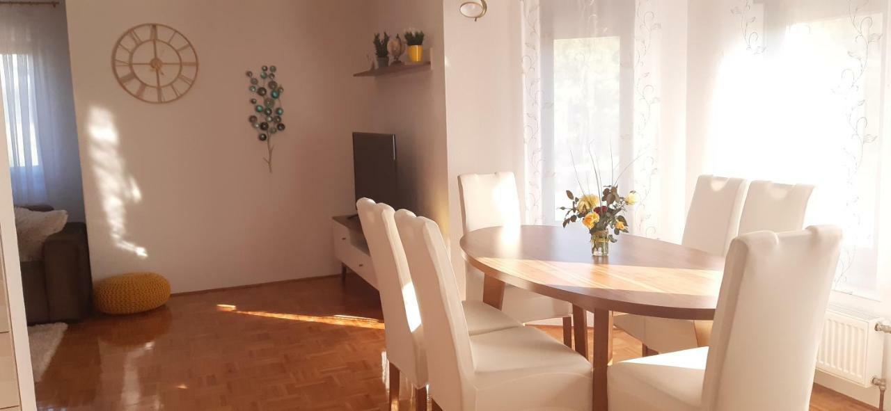Apartment Golden Fields Smoljanac Zewnętrze zdjęcie